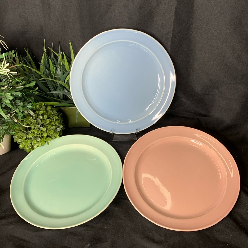 Set of 3 vintage TS&T Lu-Ray pastel 9 1/4” luncheon plates